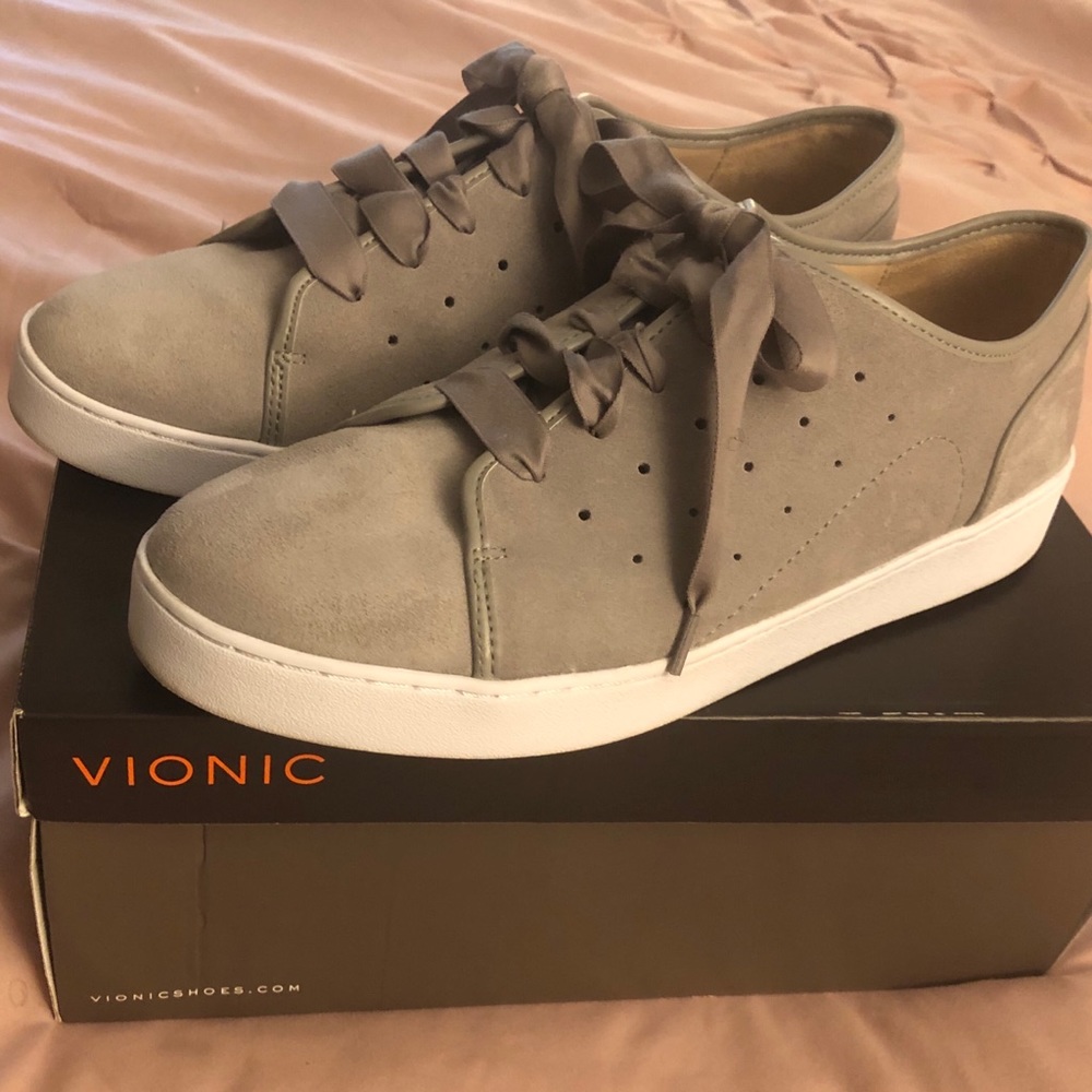 Vionic Size 11 Keke Sneaker